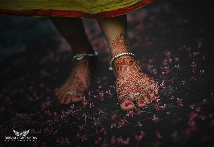 Bride Photoshoot Poses, Bride Photography Poses