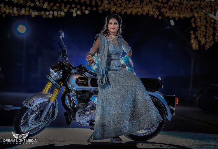 Bridal Photography Poses, Bridal Photoshoot, Wedding Photography