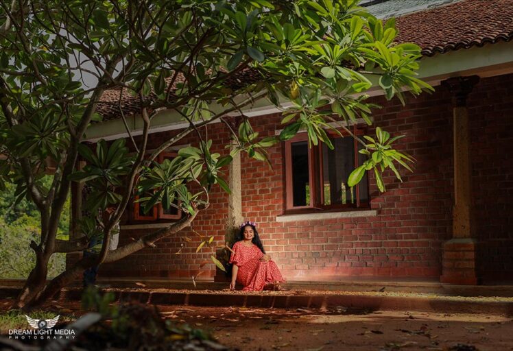 Candid Wedding Photographers in Chennai, Bridal Shoot Poses, Bridal Photoshoot Model, Bridal Shoot Photography in Chennai