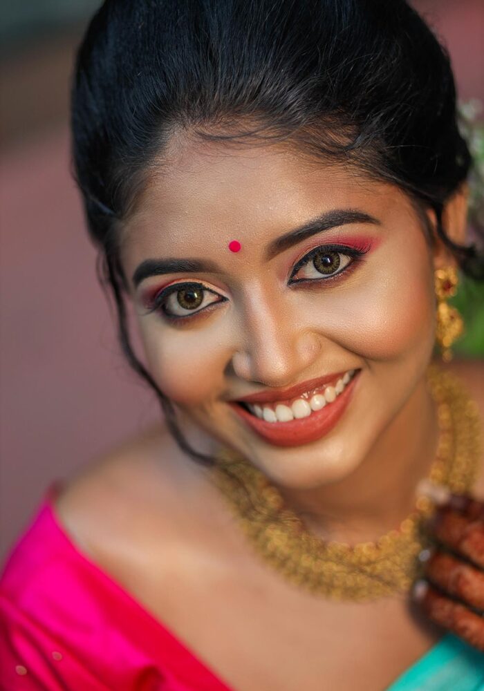 Bride Wedding Poses, Bridal Poses for Photoshoot Chennai, Cute Bridal Pic, Wedding Photography Photos
