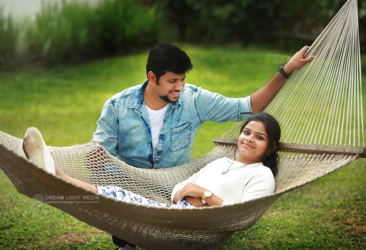 Outdoor Wedding Photography in Chennai, Outdoor Pre Wedding Photoshoot Chennai, Candid Wedding Photographers in Chennai