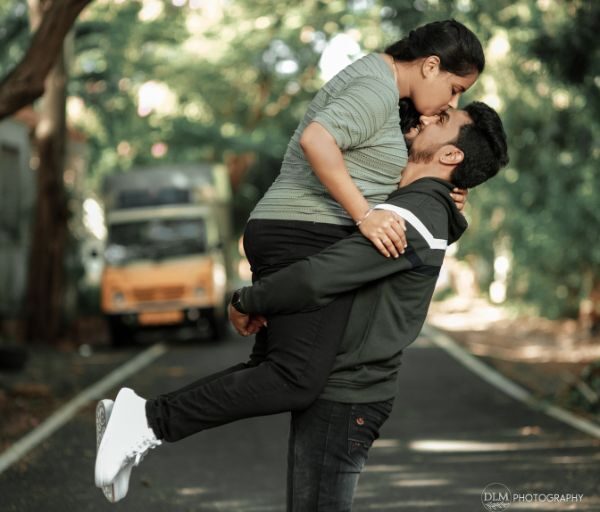 Outdoor Photoshoot Poses for Couples, Couple Portraits Photographers in Chennai