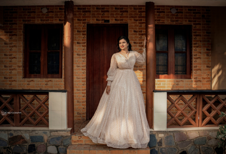 Bride Photography in Chennai, Bridal Photo Shoot Style, Bride Poses