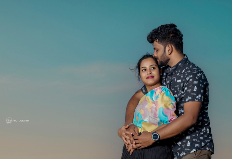 Outdoor photo shoot poses in Chennai