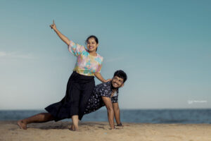 Couple Shoot Photo, Outdoor Couple Photoshoot Poses, outdoor couple photography poses, Best poses for couples