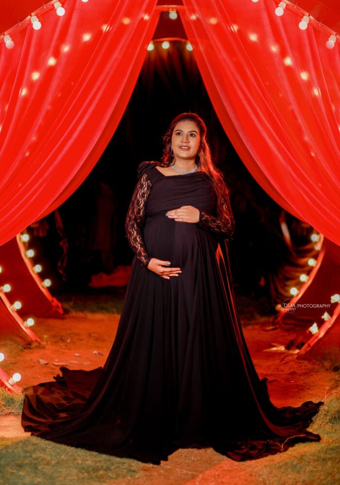 Best Maternity Photographers in Chennai, Pregnancy Photography, Baby Shower Poses for Couple in Chennai