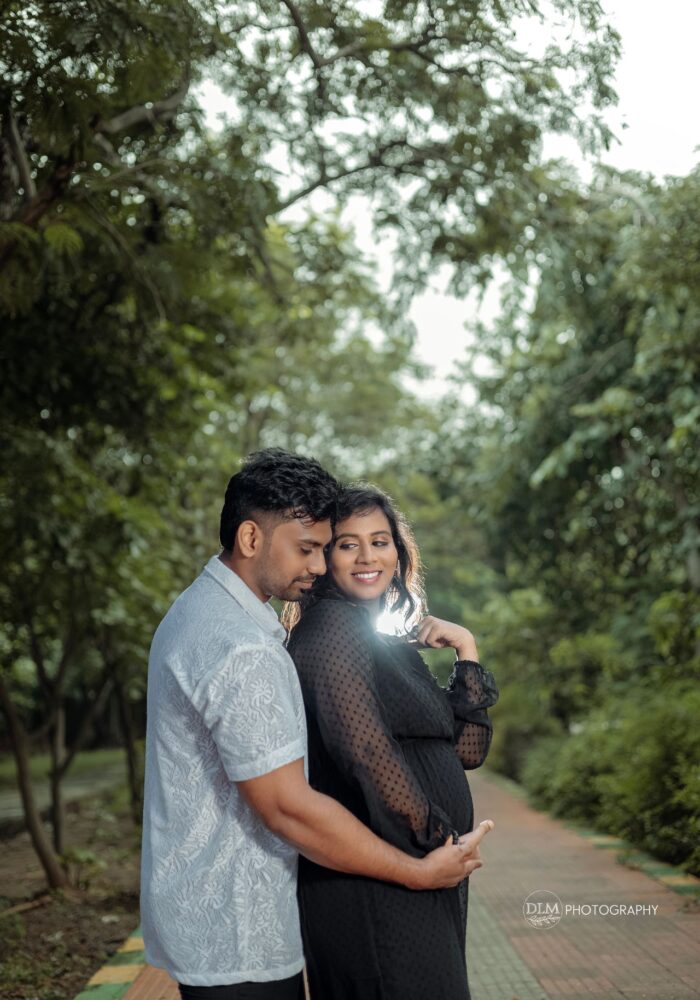 Maternity Photo Shoot Chennai, Pregnancy Photography in Chennai, Maternity Photoshoot Near Me, Creative Maternity Photos Chennai