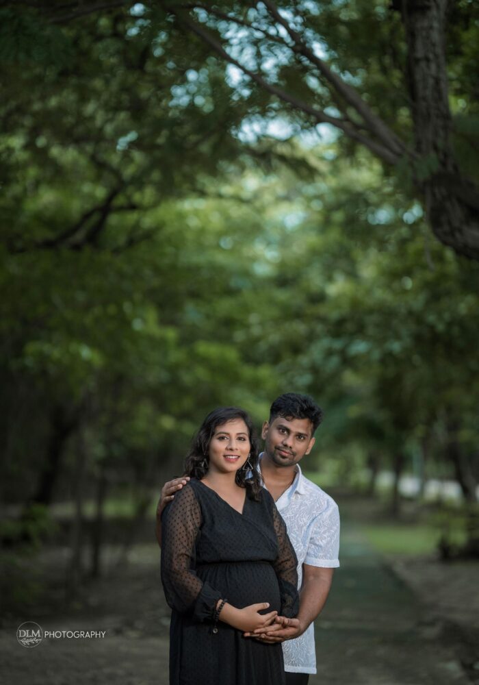 Maternity Couple Photoshoot Ideas, Maternity photo shoot in Chennai, Maternity Photography Couples