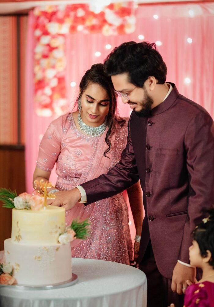 Wedding Photographers in Chennai, Best Candid Photography, Candid Video, Wedding Cinema, Couple Portraits