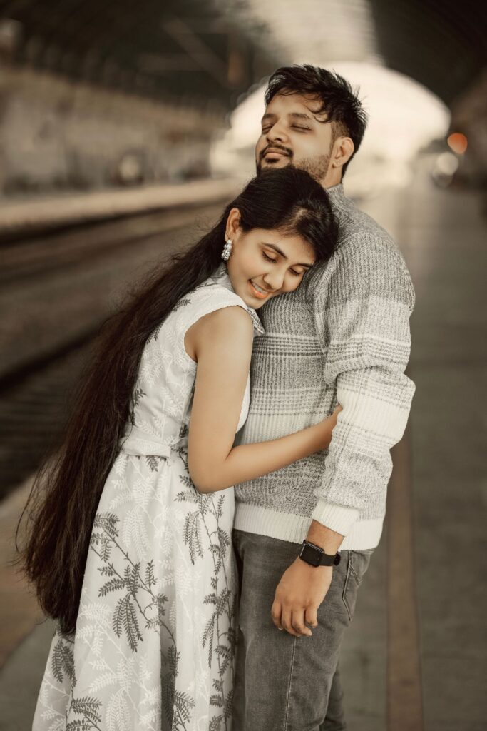 Professional pre wedding photographers in Chennai, Top Pre Wedding Photographers in Chennai, Pre Wedding Photographers