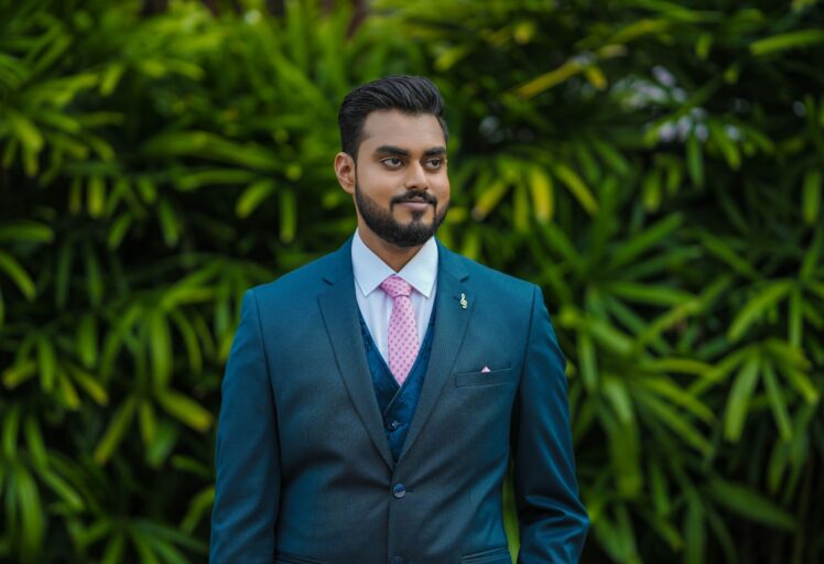 Top 10 Groom Posing Ideas Groom Portrait Poses