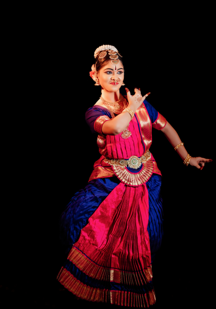 Bharatanatyam Images, Bharatanatyam Photo, Bharatanatyam Dance Images, Bharatanatyam Dance Pictures, Bharatanatyam Dance Photos, Picture of Bharatanatyam