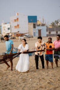 Wedding Outdoor Photoshoot Poses