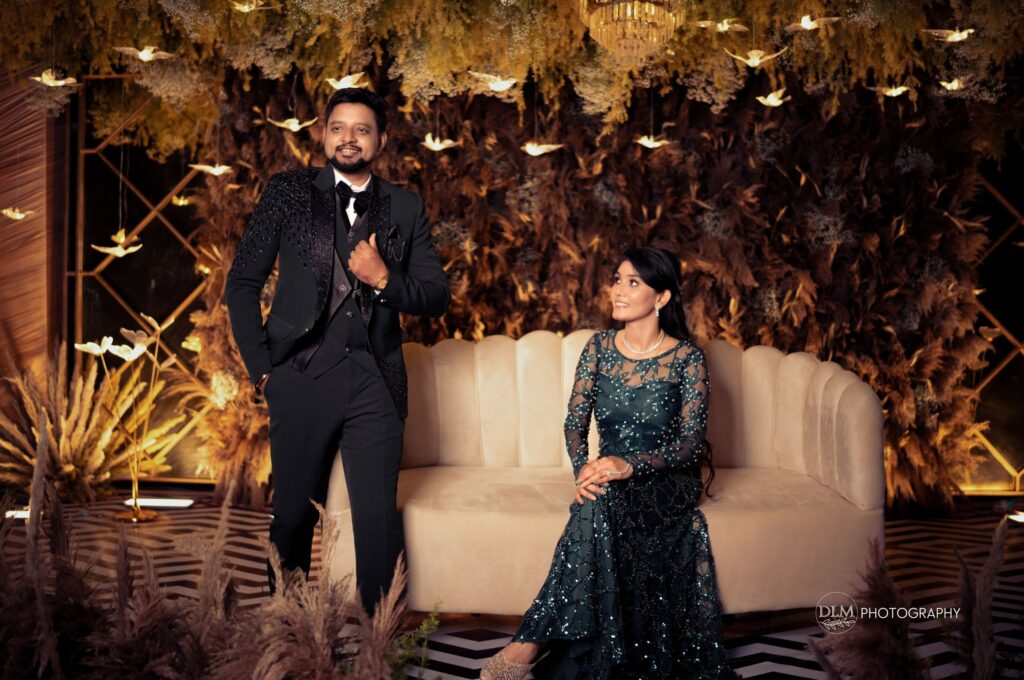 Couple Photo Pose Indian Marriage, Best Wedding Photographer