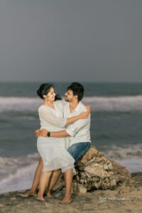 Outdoor Couple Photography Poses, Outdoor Couple Photoshoot Poses