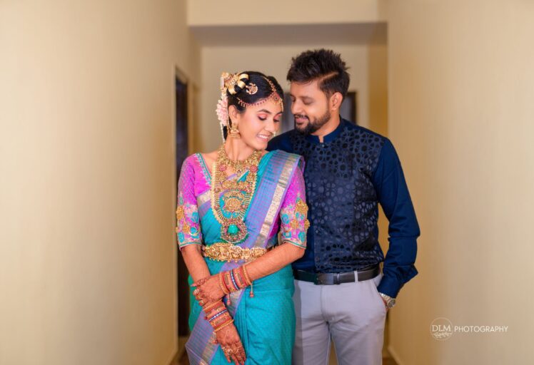 Wedding Couple Photoshoot, Marriage Couple Photo Pose