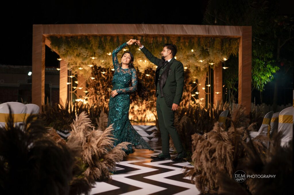 Wedding Couple Poses, Couple Photoshoot Wedding in Chennai