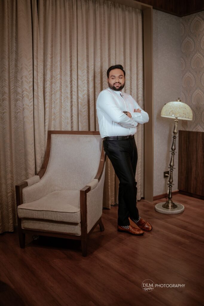 Muslim Wedding Photoshoot Poses, Muslim Wedding Photoshoot Ideas