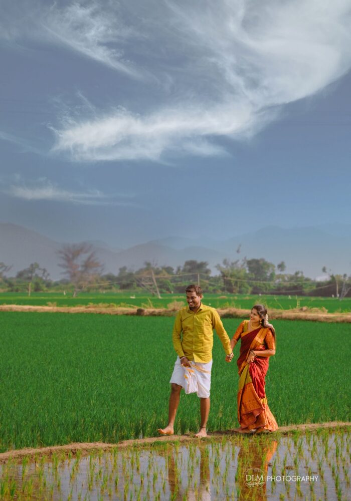 Pre Wedding Photography Poses for Couples